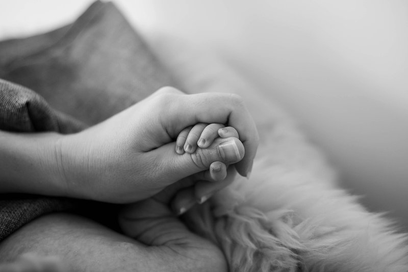 4 in 10 UK mothers had children later than they wanted, by six years: survey