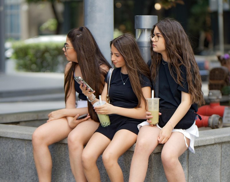 Representative image: teenager scrolling smartphone