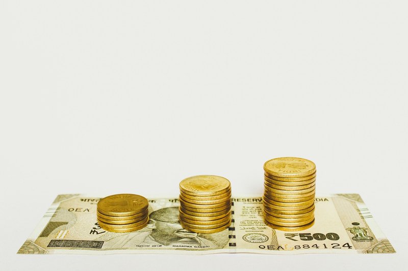 94% of women workers rely on salary alone, Grant Thornton survey finds