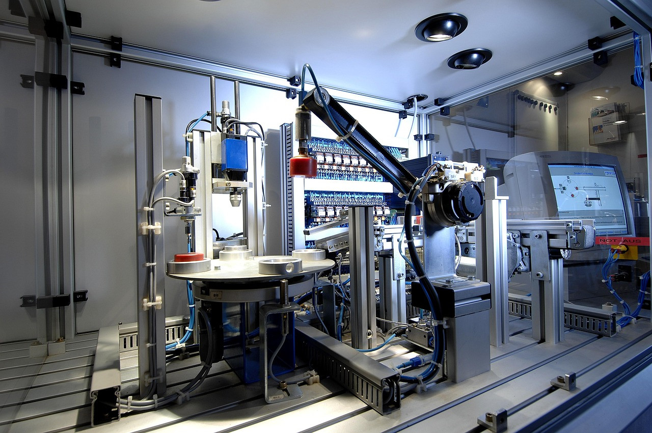Representative image: robot arm laboratory technology