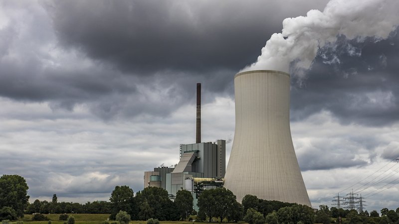 Adani Power profit jumps 142% to Rs 7,019 crore on one-time gains