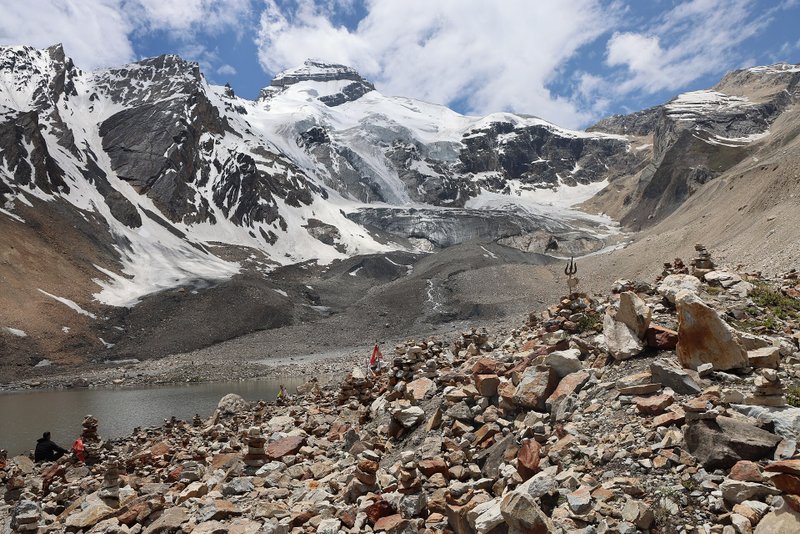 Adi Kailash ultra marathon draws 1,100 runners to Pithoragarh's high Himalaya