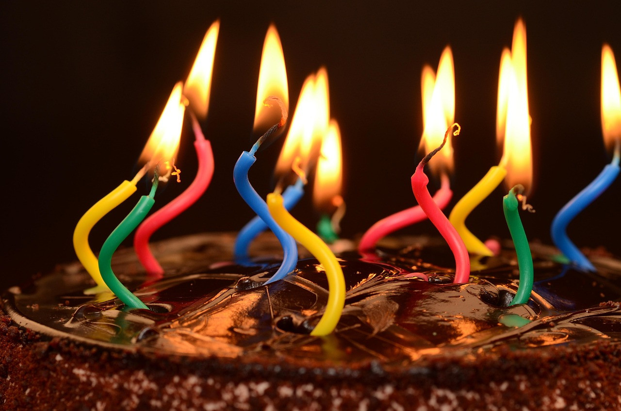Representative image: birthday cake with candles