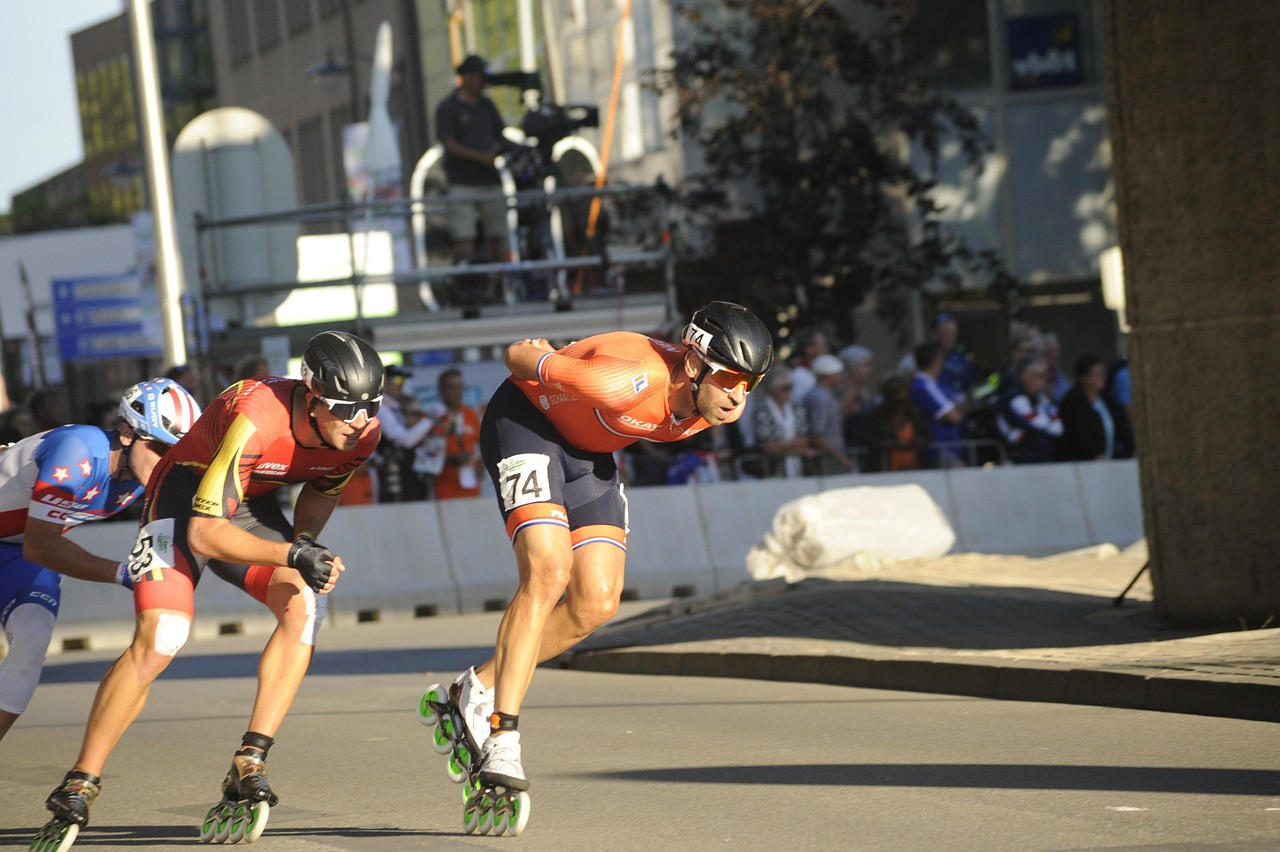Representative image: inline speed skating race