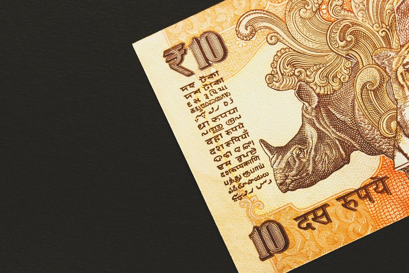 Bank credit grows 19.4% to Rs 230 lakh crore by September end; rate hike to slow it