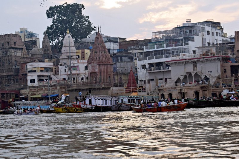 Chhath Puja 2026: Delhi, Patna race to ready ghats before November 15
