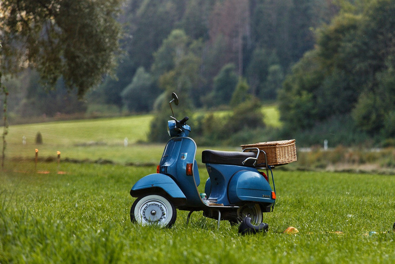 Representative image: food delivery rider on scooter