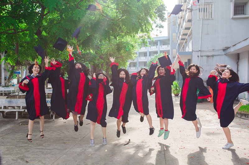 China youth unemployment eases to 18% in September after graduate surge
