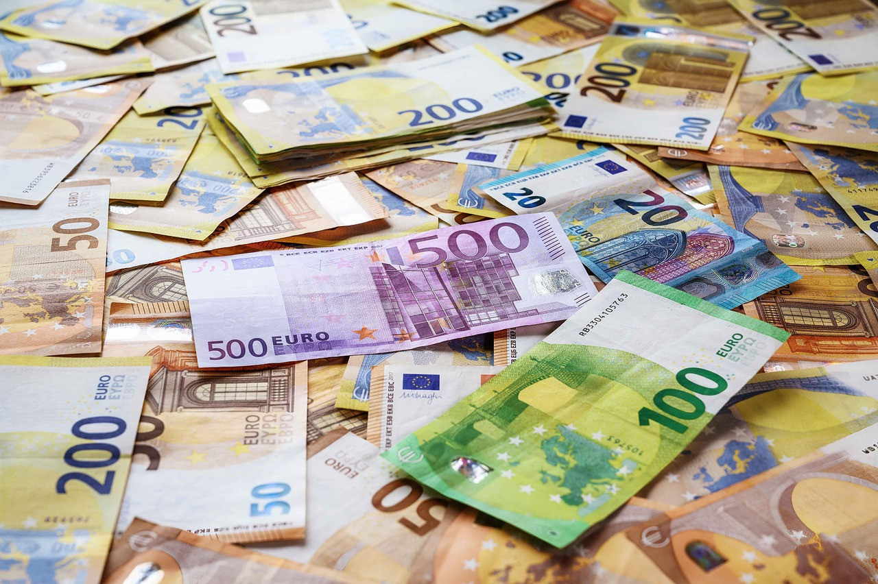 Representative image: euro banknotes