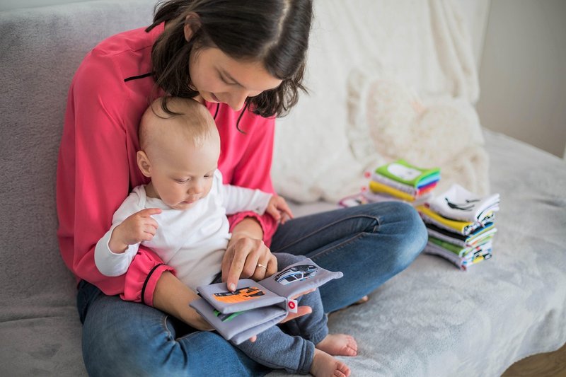 Close bonds in childhood linked to less depression at 24, study of 3,499 finds