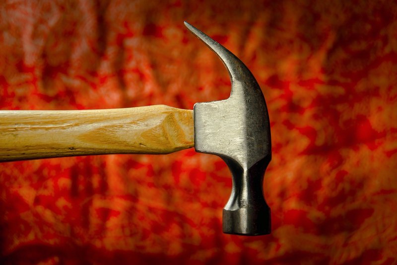 Coast raises $35 million for company cards built for tradespeople