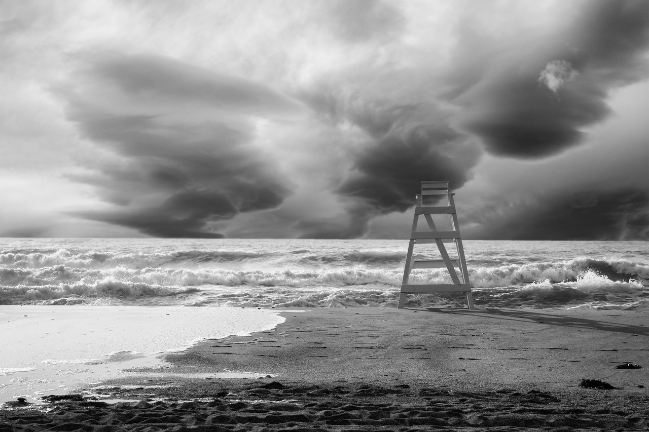 Representative image: storm waves hitting coast