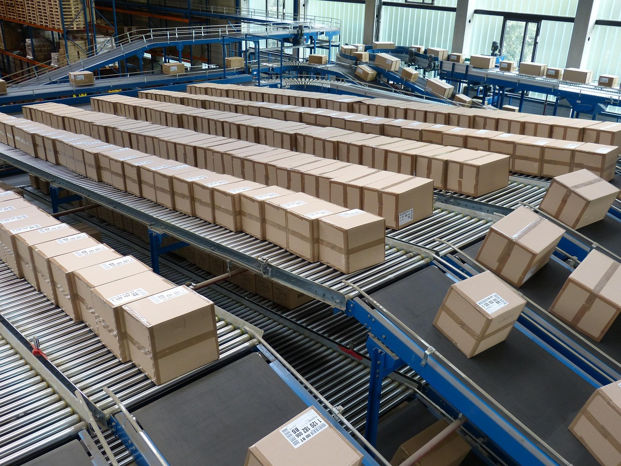 Representative image: warehouse parcels conveyor belt
