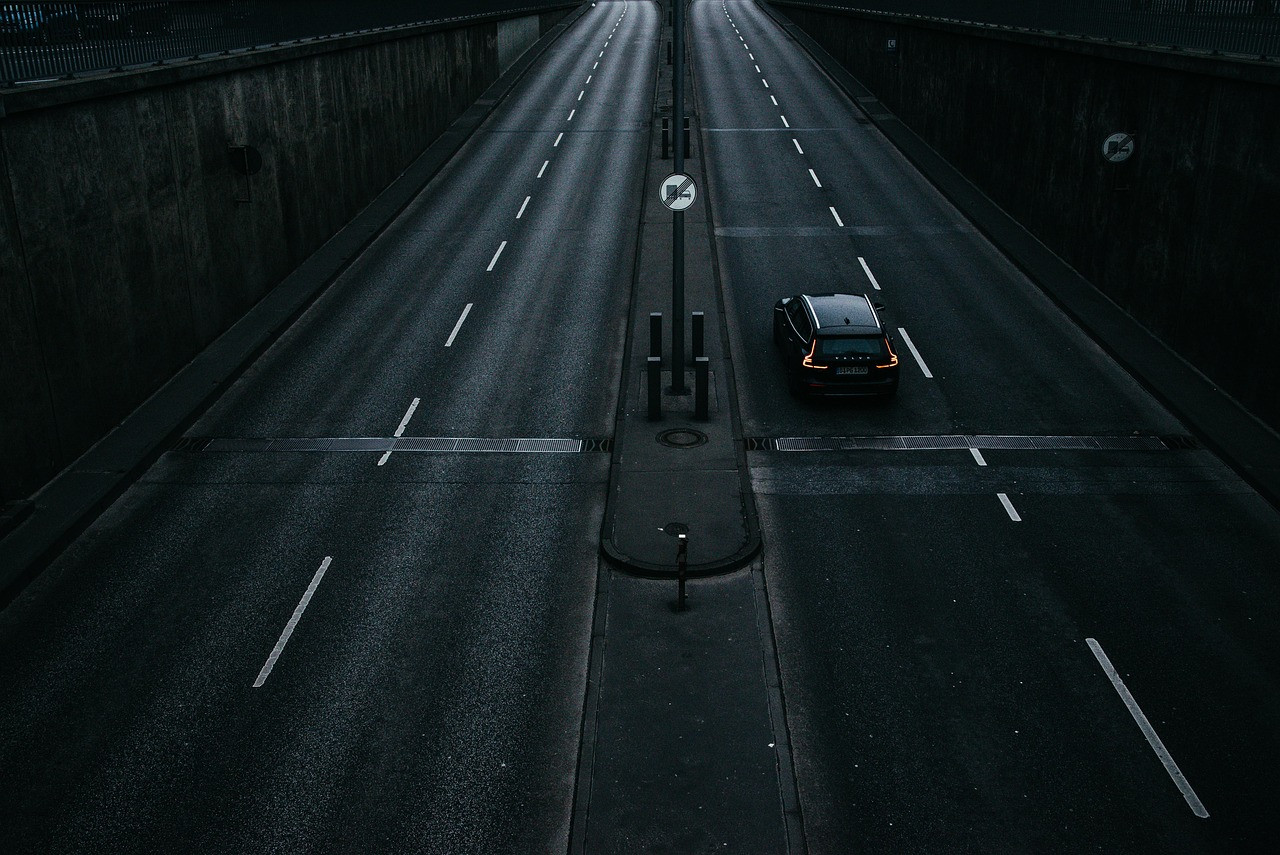 Representative image: highway traffic cars