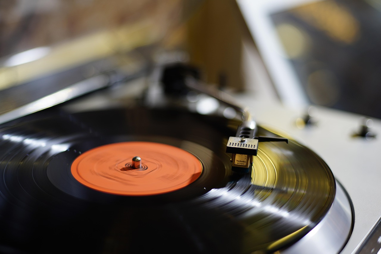 Representative image: vinyl record turntable