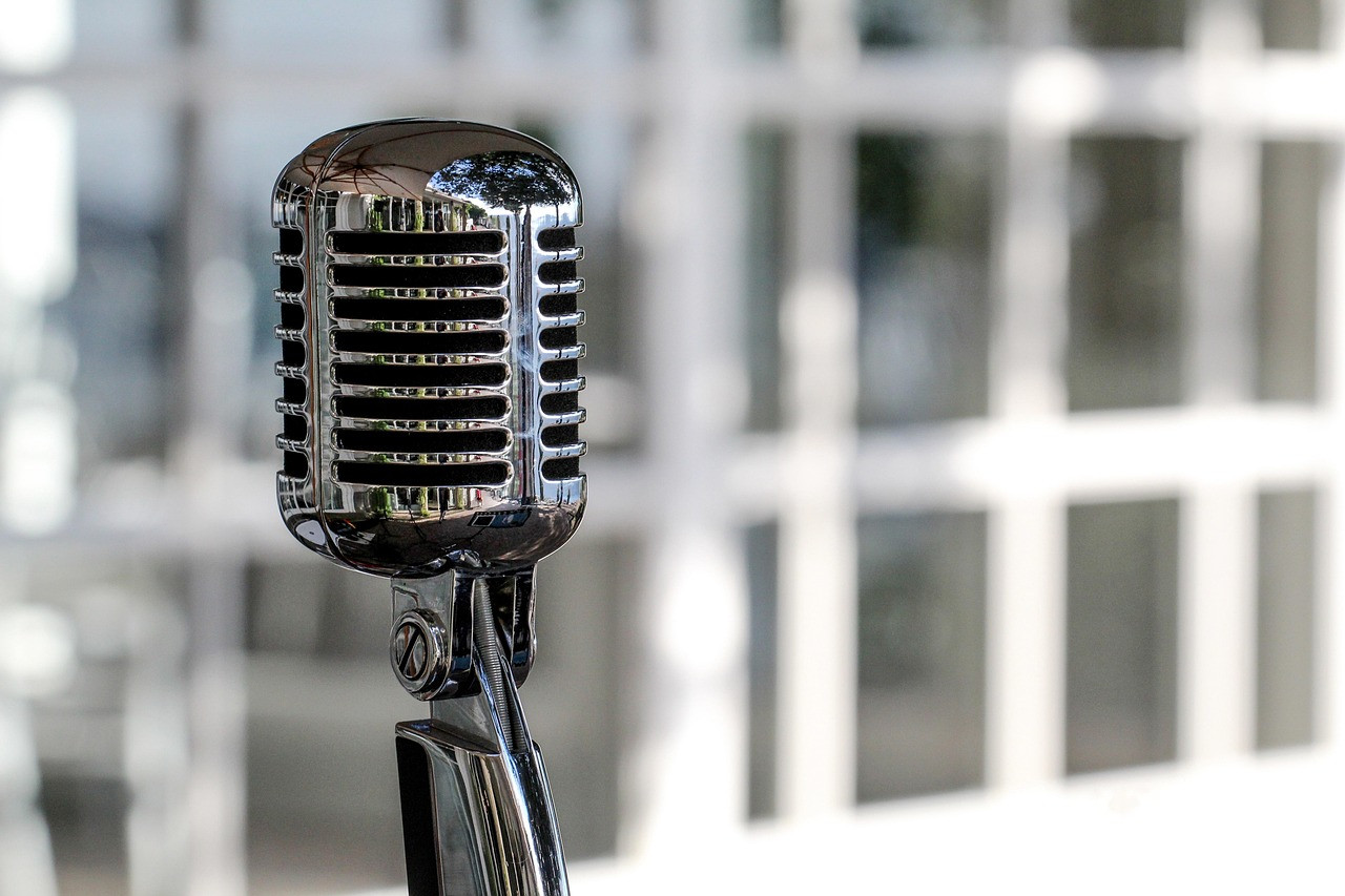 Representative image: vintage microphone in recording studio