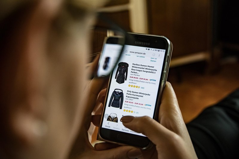 Representative image: online shopping parcels