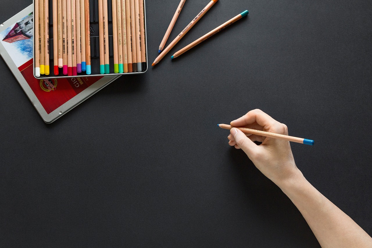 Representative image: illustrator drawing with pencil
