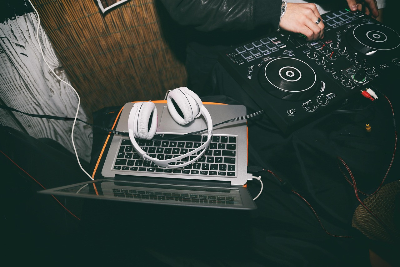 Representative image: game controller and headphones