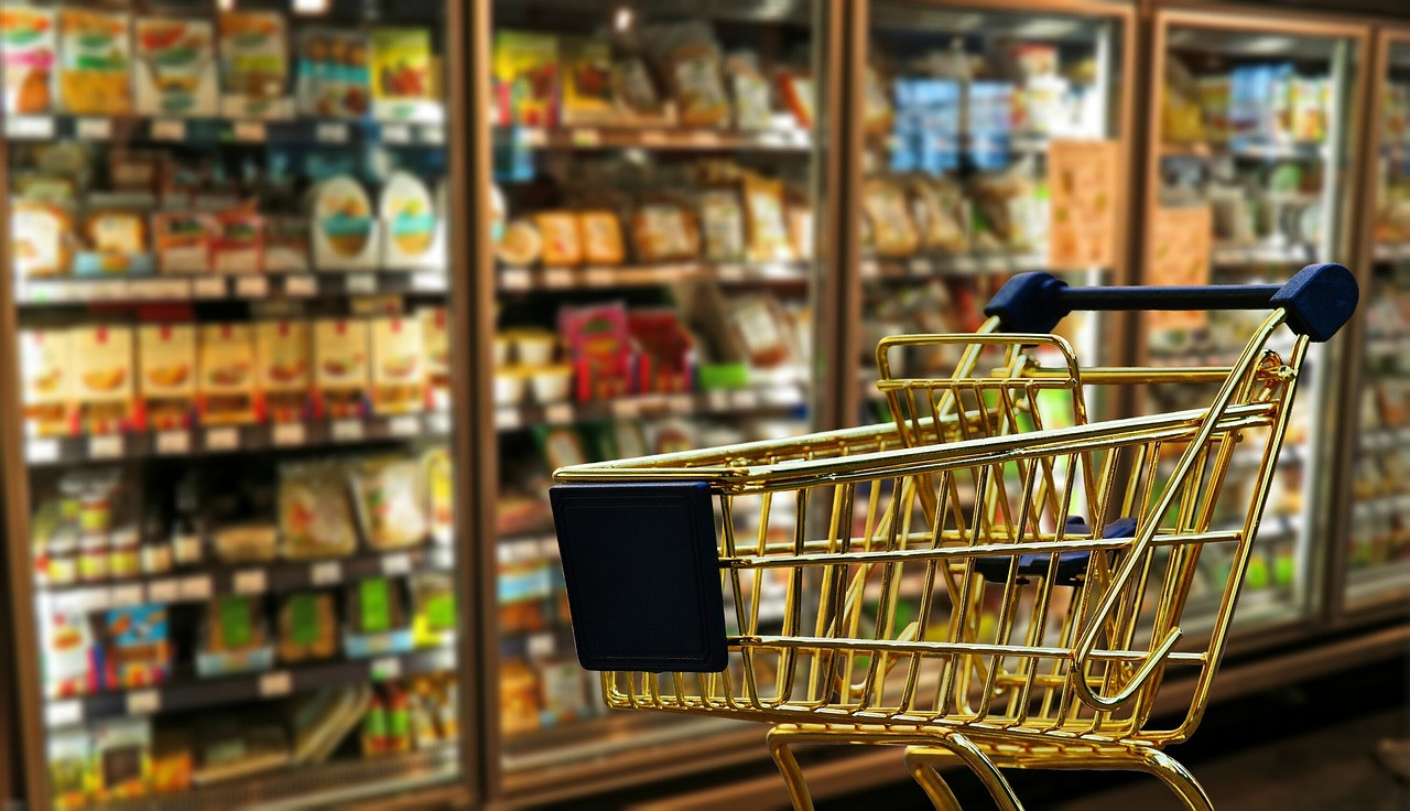 Representative image: supermarket freezer aisle