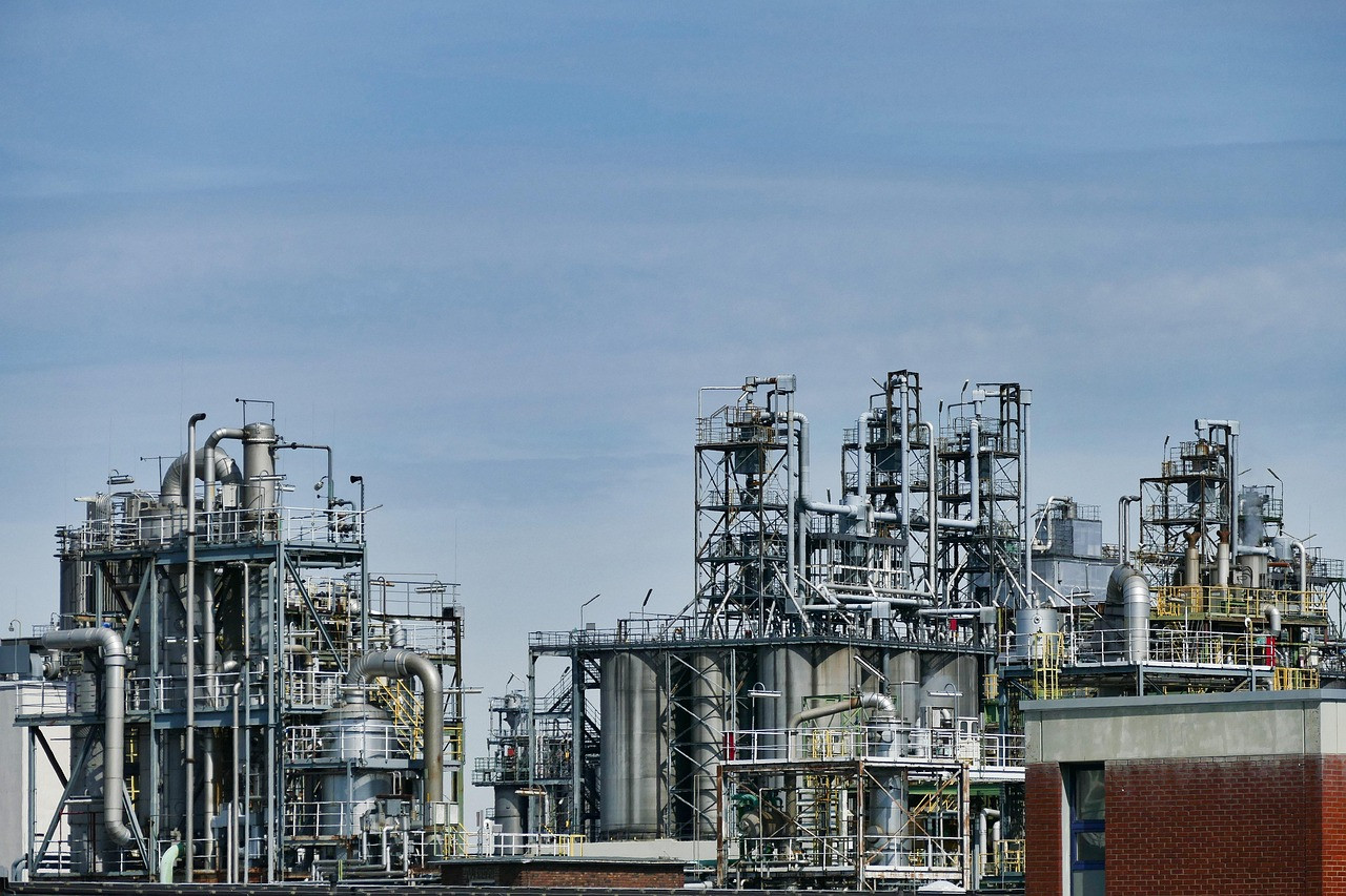 Representative image: oil refinery at dusk