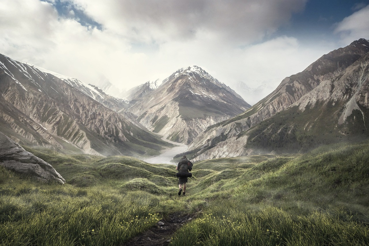 Representative image: snowy mountain peak trail