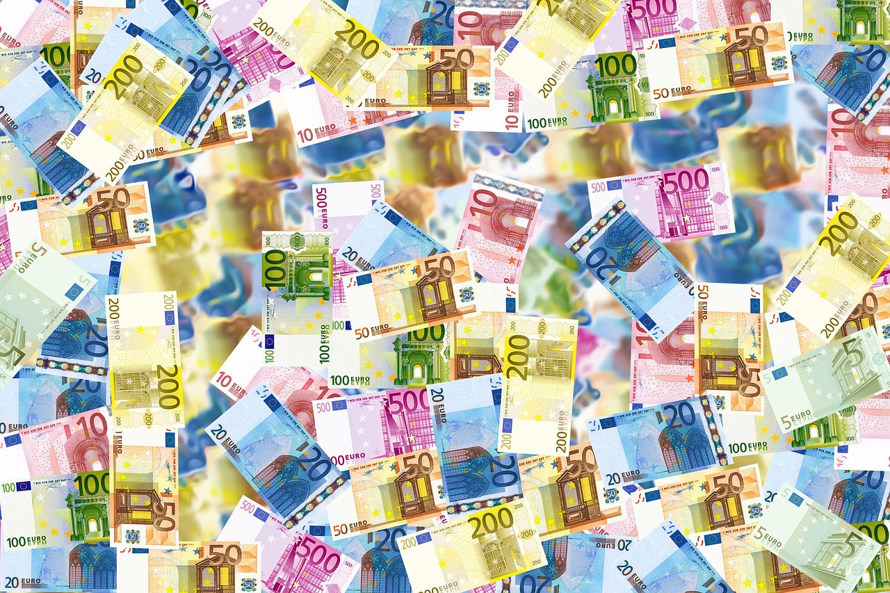 Representative image: euro banknotes