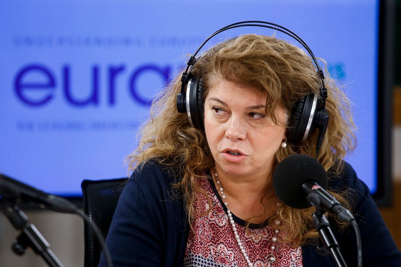 Iliana Iotova leads Bulgaria vote, one step from first elected woman president