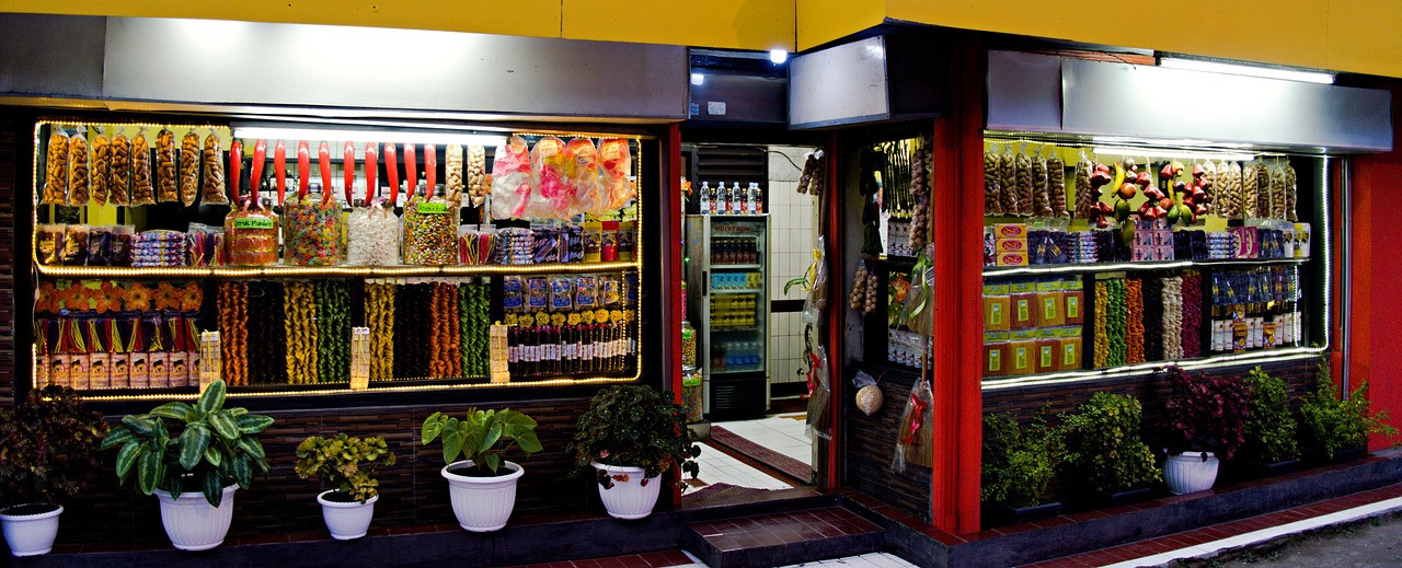 Representative image: convenience store shelves snacks