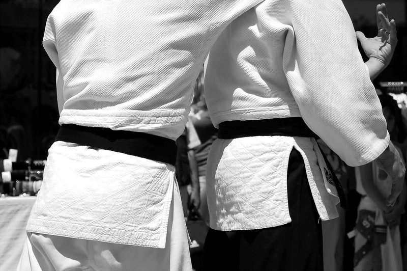 Japan beat Russia 4-1 for mixed team title as Baku judo worlds close; UAE wins first gold