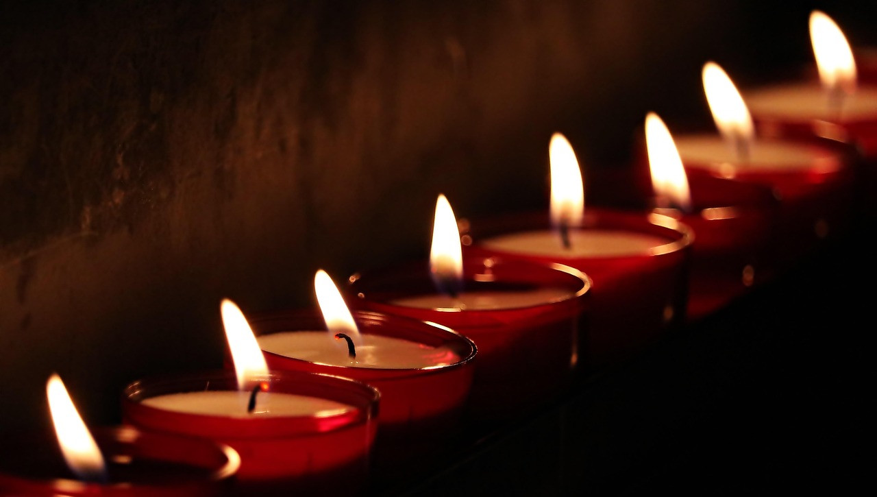 Representative image: candles lit in church
