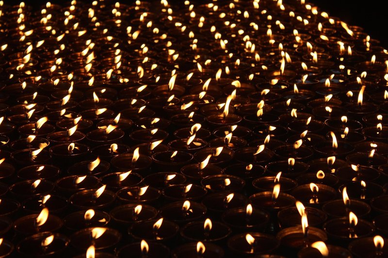 Kashi Vishwanath begins daily Deepmala shringar at Saptarishi Aarti till Kartik Purnima