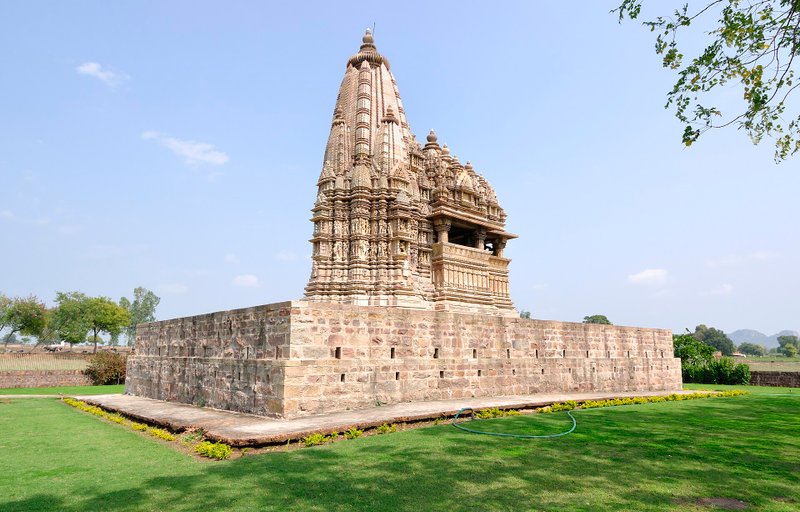 Khajuraho Vishnu idol's missing head found in ASI store, to be reattached
