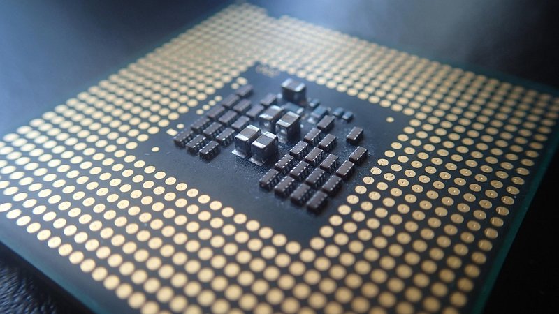 Lam Research posts record $8.22 billion revenue; LRCX stock falls 6%