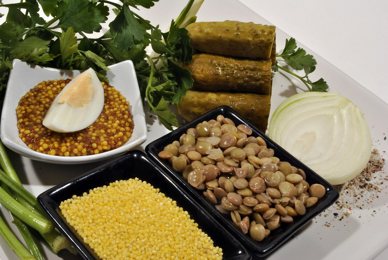 Representative image: plate of vegetables and lentils