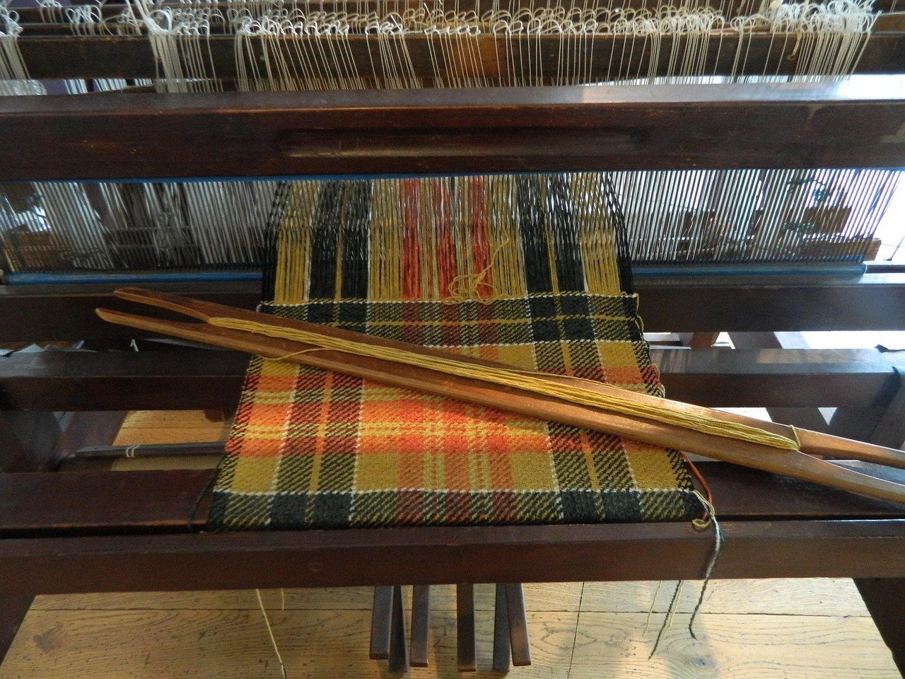 Representative image: handloom weaving loom