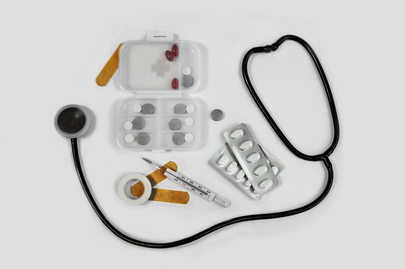 Maharashtra forms 12-member panel to integrate AYUSH into state hospitals; IMA objects