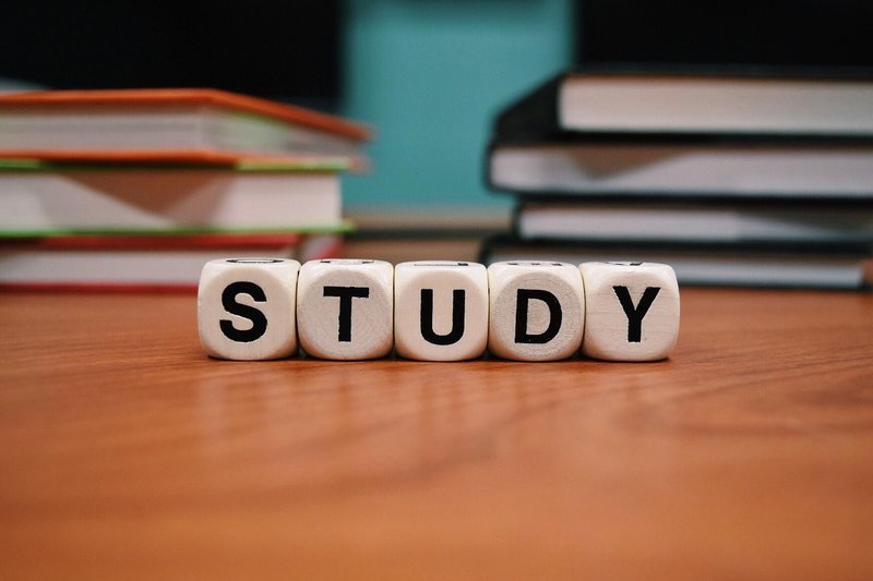 Maharashtra lets offline Class 11 students sit HSC, fines colleges Rs 5,000