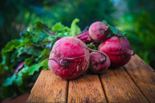 Meat-heavy 'sulfur microbial' diet linked to higher lung cancer risk in 95,612 adults