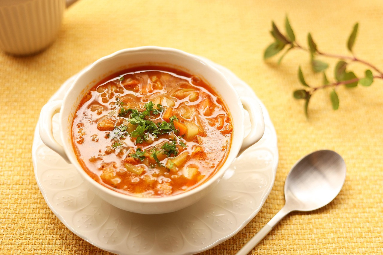 Representative image: bowl of vegetables and lentils