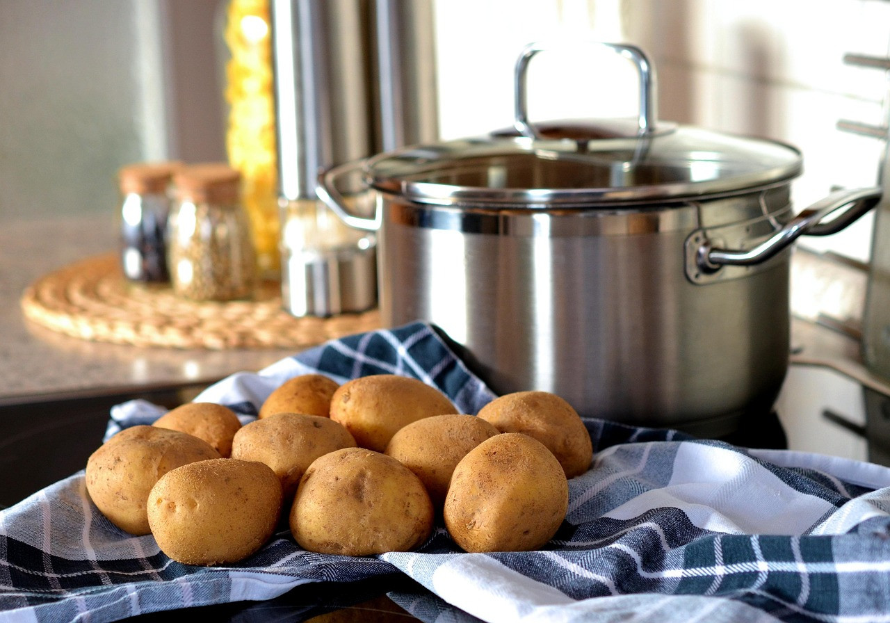 Representative image: kitchen cooking pots and vegetables