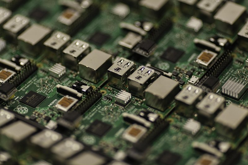 Microsoft's Brad Smith says AI has fewer safety rules than a washing machine
