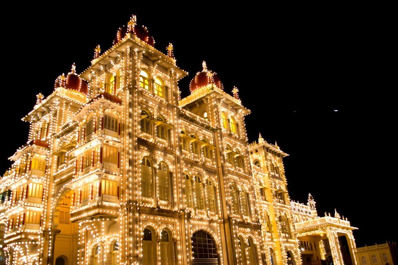 Mysuru Dasara 2026 Begins 11 October on Chamundi Hill