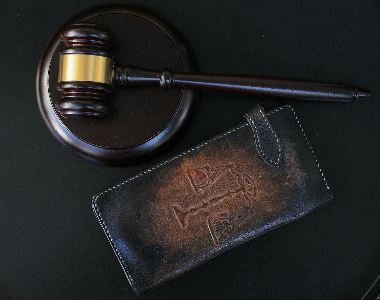 Representative image: wooden judge gavel