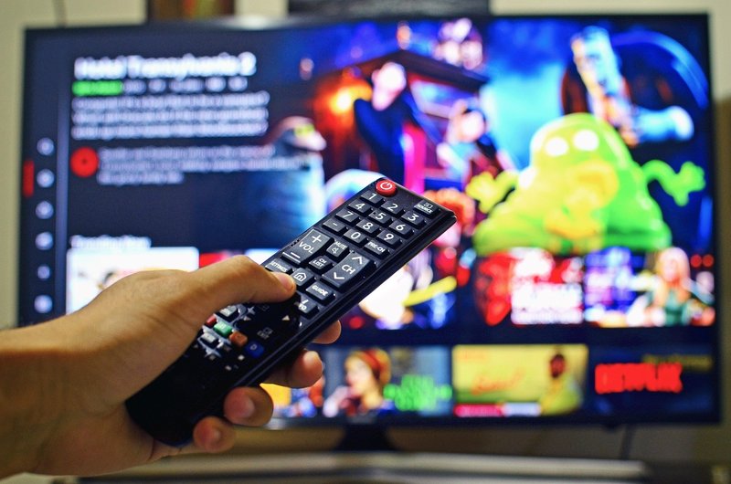 Netflix reportedly plans to cut about 5% of staff ahead of October 20 results