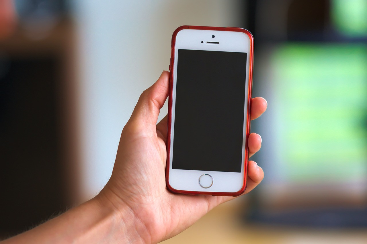 Representative image: hands holding smartphone