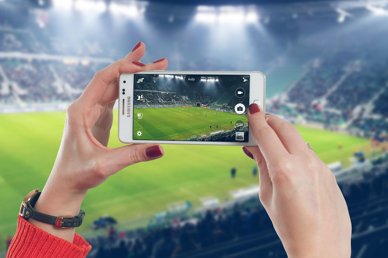 Representative image: hands holding smartphone