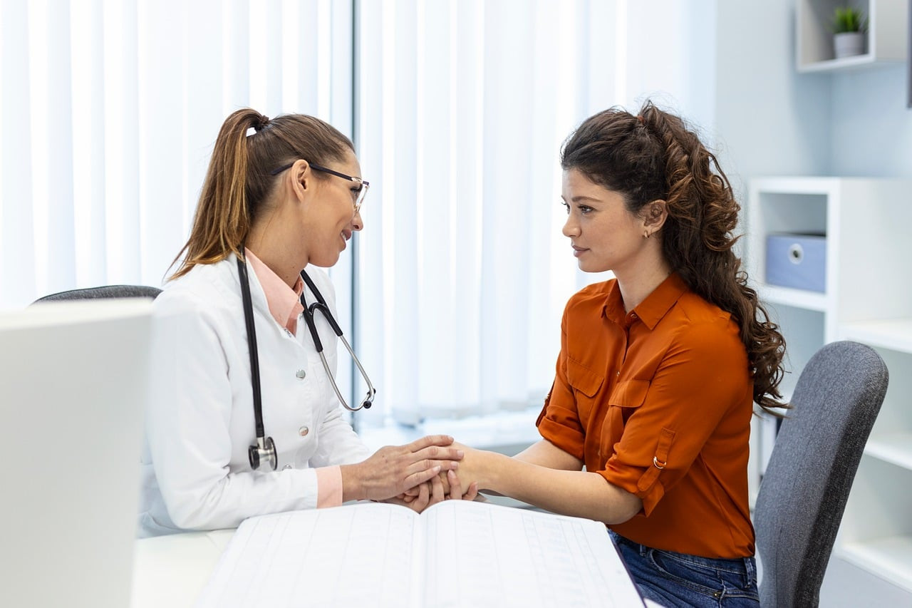 Representative image: woman doctor consultation clinic