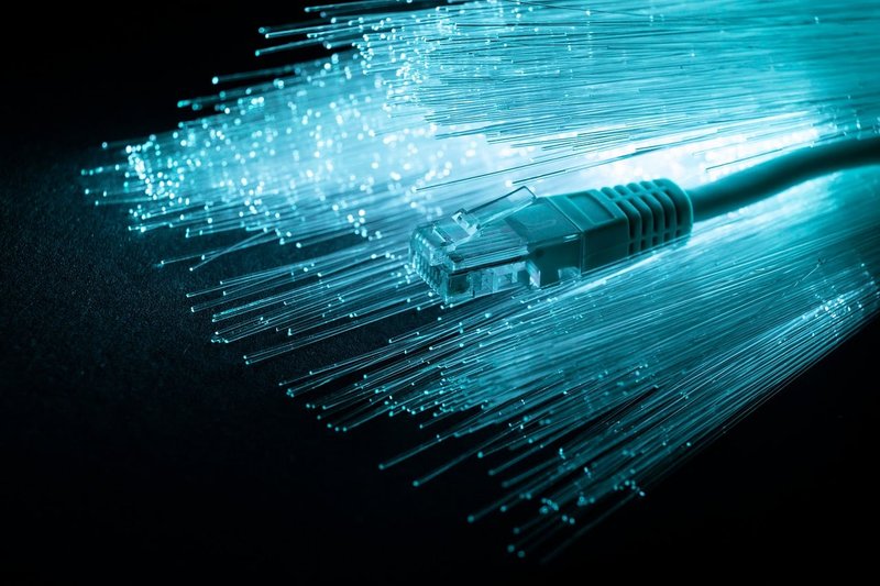 Photon Bridge raises €10 million to ease AI's laser bottleneck