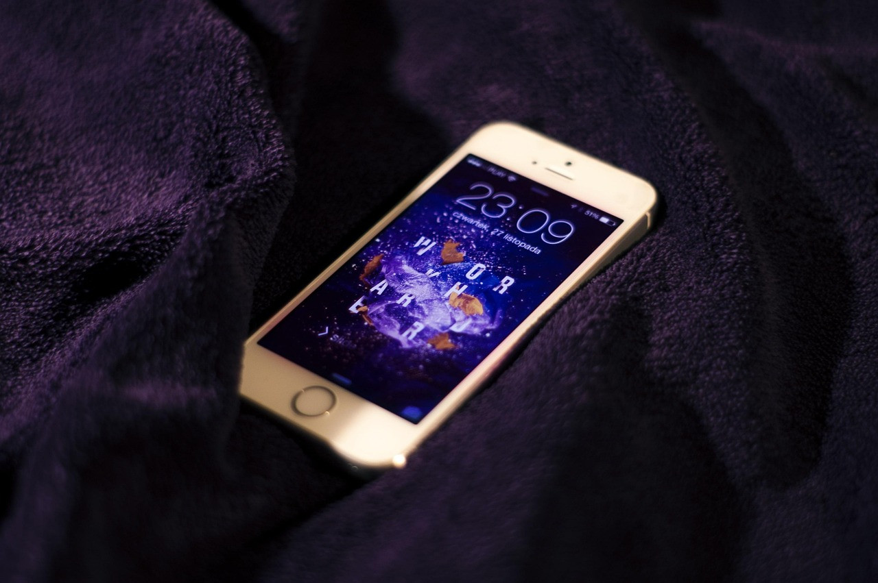 Representative image: smartphone lock screen